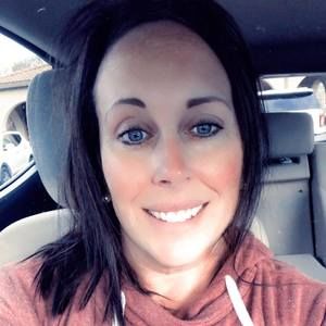 Meet your Posher, Alicia